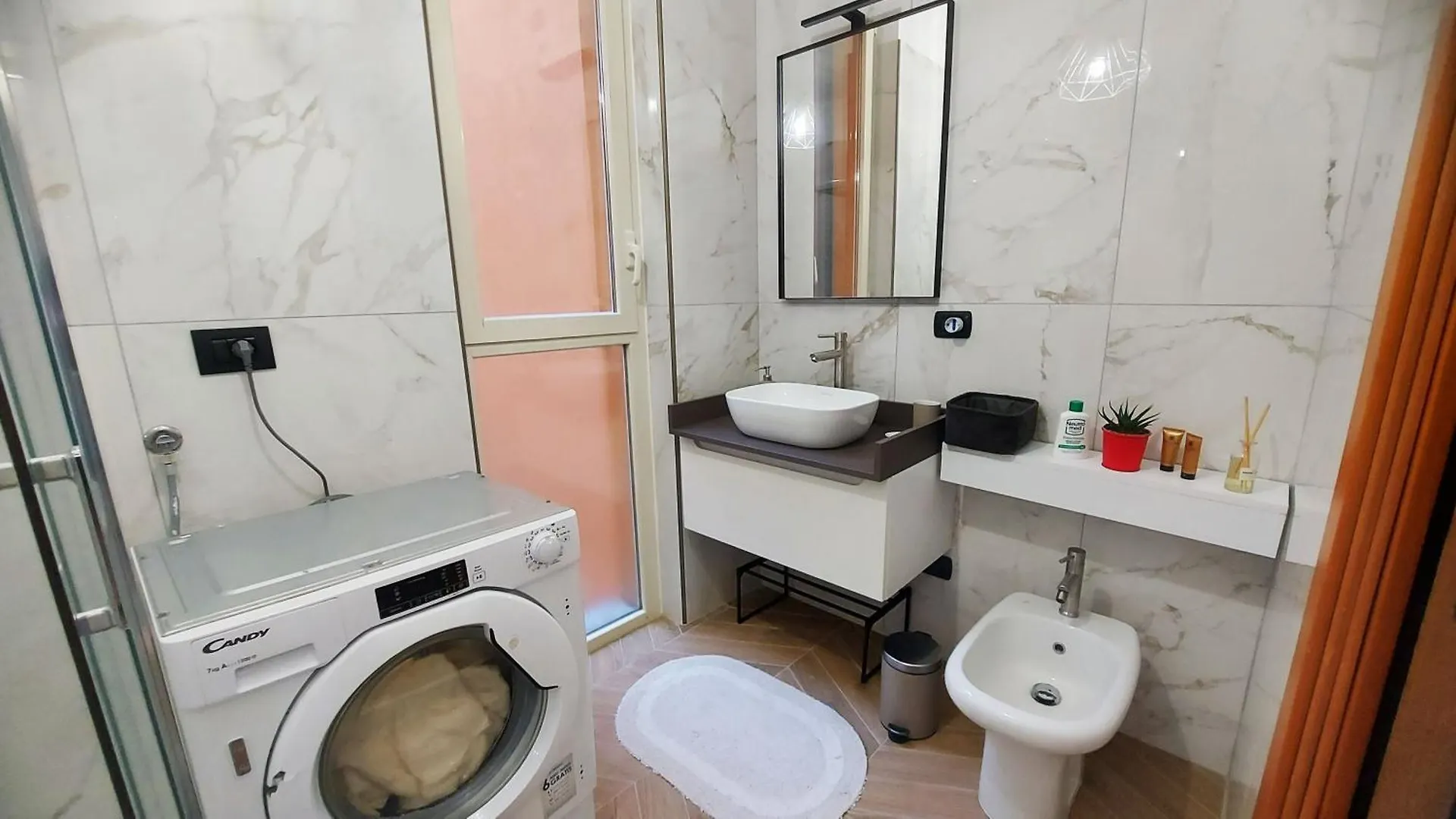 Ugolini Home Milano