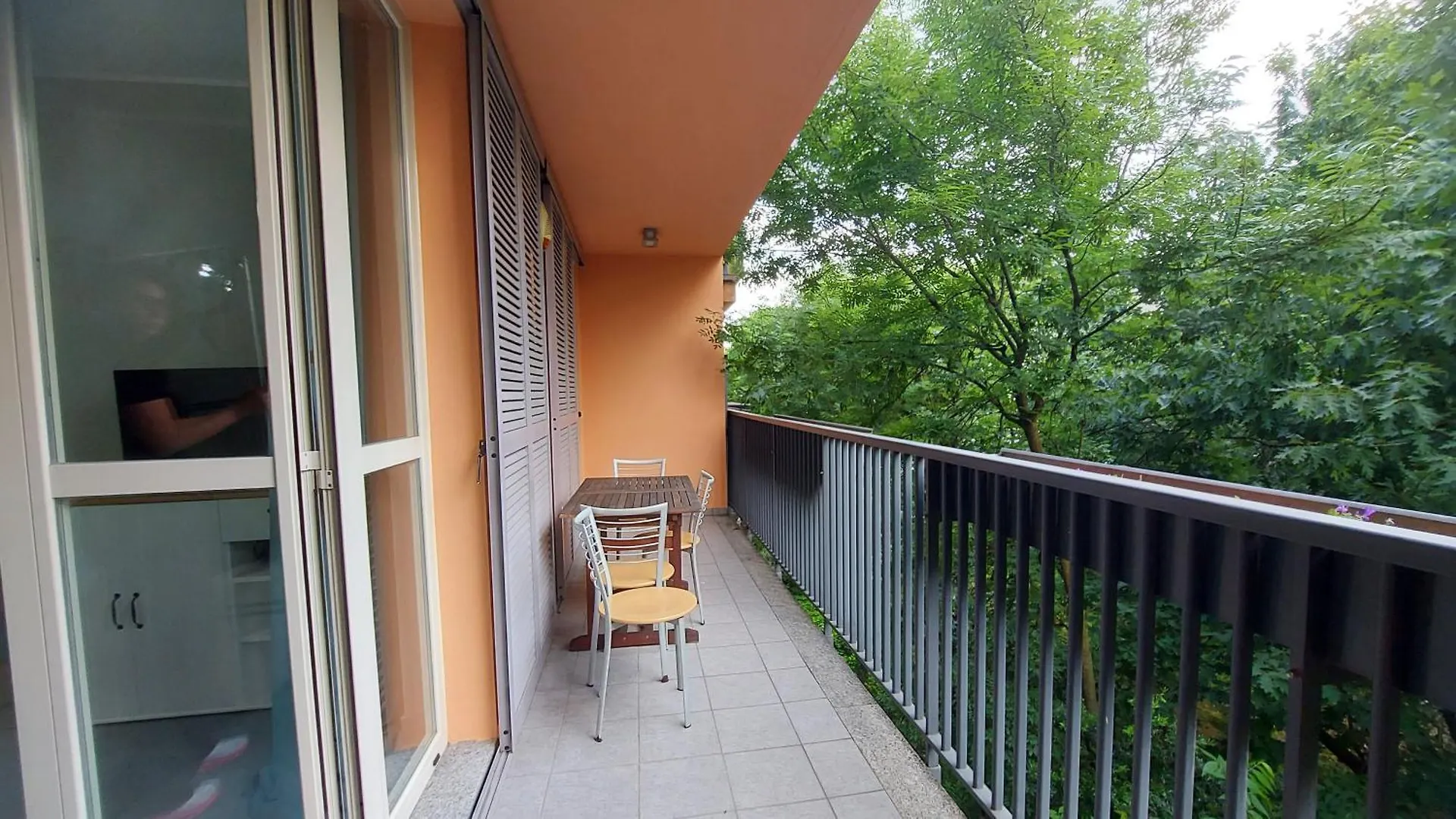 Ugolini Home Milano Daire